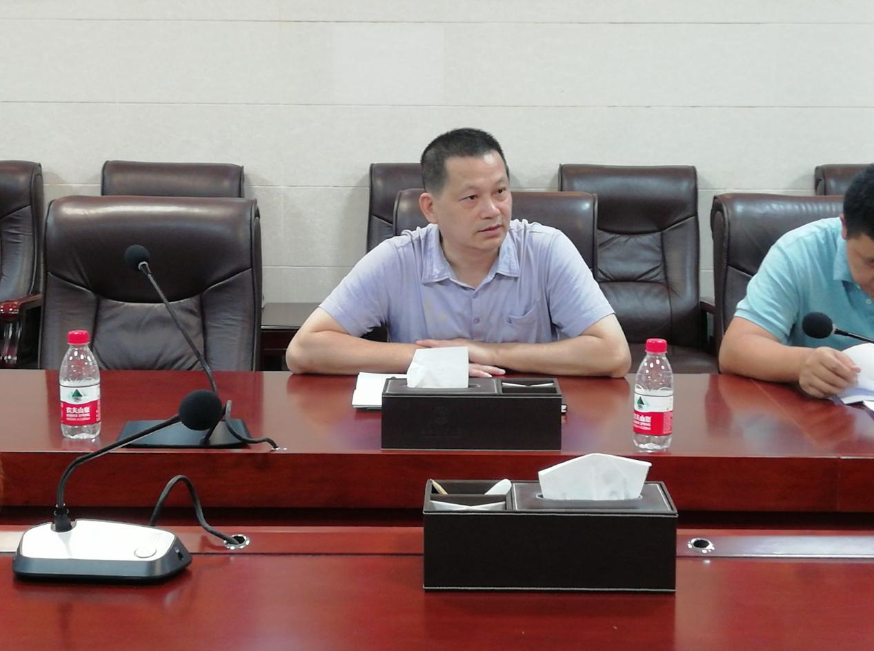 雷竞技王者荣耀吧召开研究生教育管理工作会议