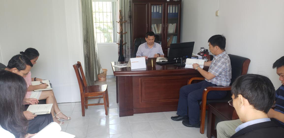 雷竞技王者荣耀吧召开党委理论中心组专题学习会